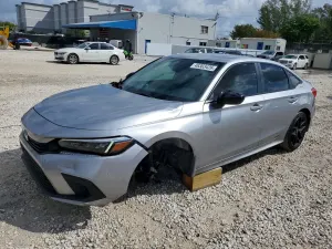 Honda Civic 2.0L 4 2024