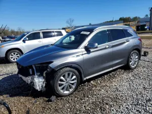 Infiniti QX50 2.0L 4 2020