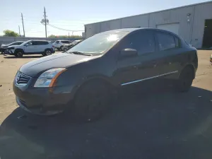 Nissan Sentra 2.0L 4 2012