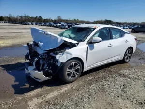 Nissan Sentra 2.0L 4 2023