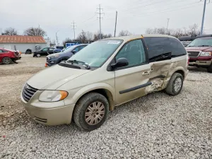 Chrysler Town & Country 3.3L 6 2005