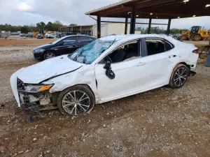 Toyota Camry 2.5L 4 2020
