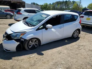 Nissan Versa 1.6L 4 2018
