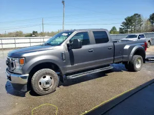 Ford F-350 6.7L 8 2021