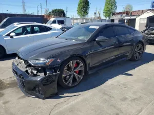 Audi RS7 4.0L 8 2021
