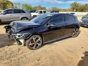 Volkswagen Golf 2.0L 4 2024