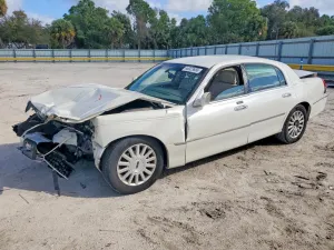 Lincoln Town Car 4.6L 8 2003
