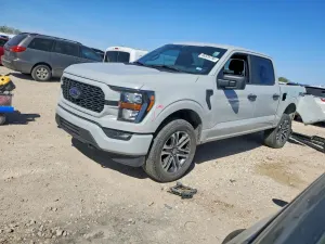 Ford F-150 5.0L 8 2023