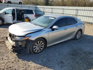 Toyota Camry 2.5L 4 2018