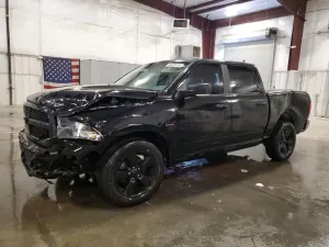 RAM 1500 5.7L 8 2019