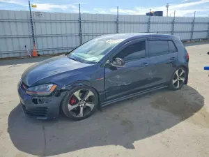 Volkswagen Golf 2L 4 2015