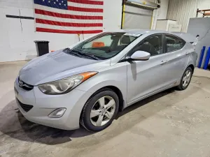 Hyundai Elantra 1.8L 4 2013
