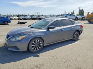 Nissan Altima 2.5L 4 2017