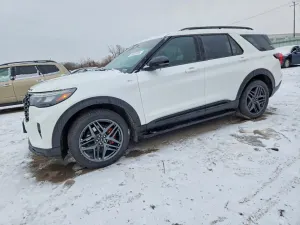 Ford Explorer 2.3L 4 2025