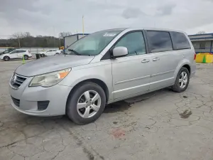 Volkswagen Routan 3.8L 6 2010