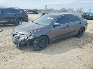 Toyota Camry 2.5L 4 2010