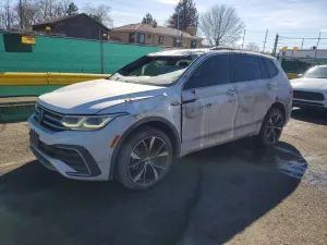 Volkswagen Tiguan 2.0L 4 2022