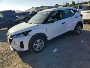 Nissan Kicks 1.6L 4 2024