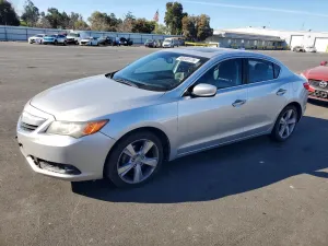 Acura ILX 2.0L 4 2015