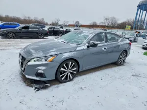 Nissan Altima 2.5L 4 2021