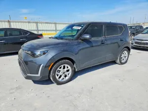 Kia Soul 2.0L 4 2023