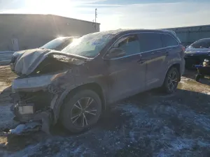 Toyota Highlander 3.5L 6 2017