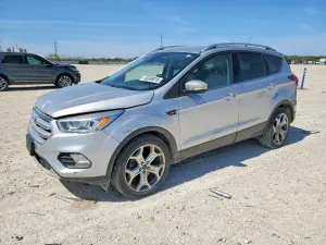 Ford Escape 2.0L 4 2019