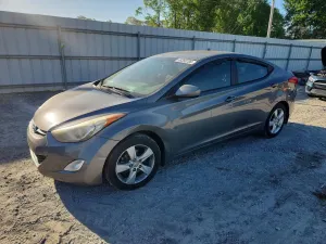 Hyundai Elantra 1.8L 4 2013