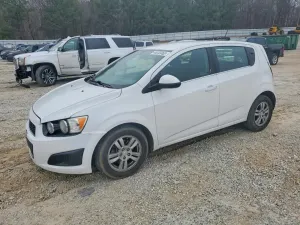 Chevrolet Aveo (Sonic) 1.8L 4 2016