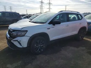 Volkswagen Taos 1.5L 4 2024
