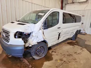 Ford Transit 3.7L 6 2015
