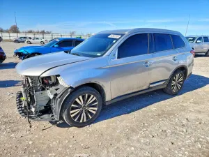 Mitsubishi Outlander 2.4L 4 2019