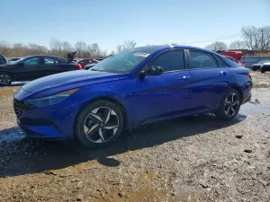 Hyundai Elantra 2.0L 4 2023