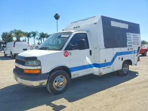Chevrolet Express 6.0L 8 2003