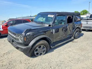 Ford Bronco 2.3L 4 2025
