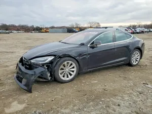 Tesla Model S 2016