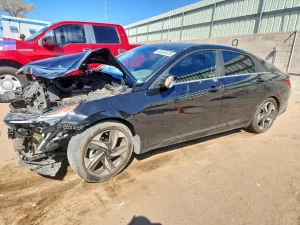 Hyundai Elantra 2.0L 4 2023