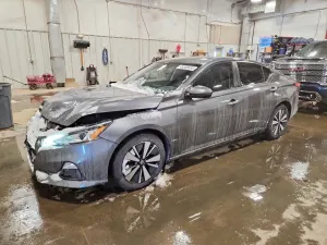 Nissan Altima 2.5L 4 2022