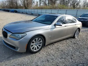 BMW 7 Series 4.4L 8 2009