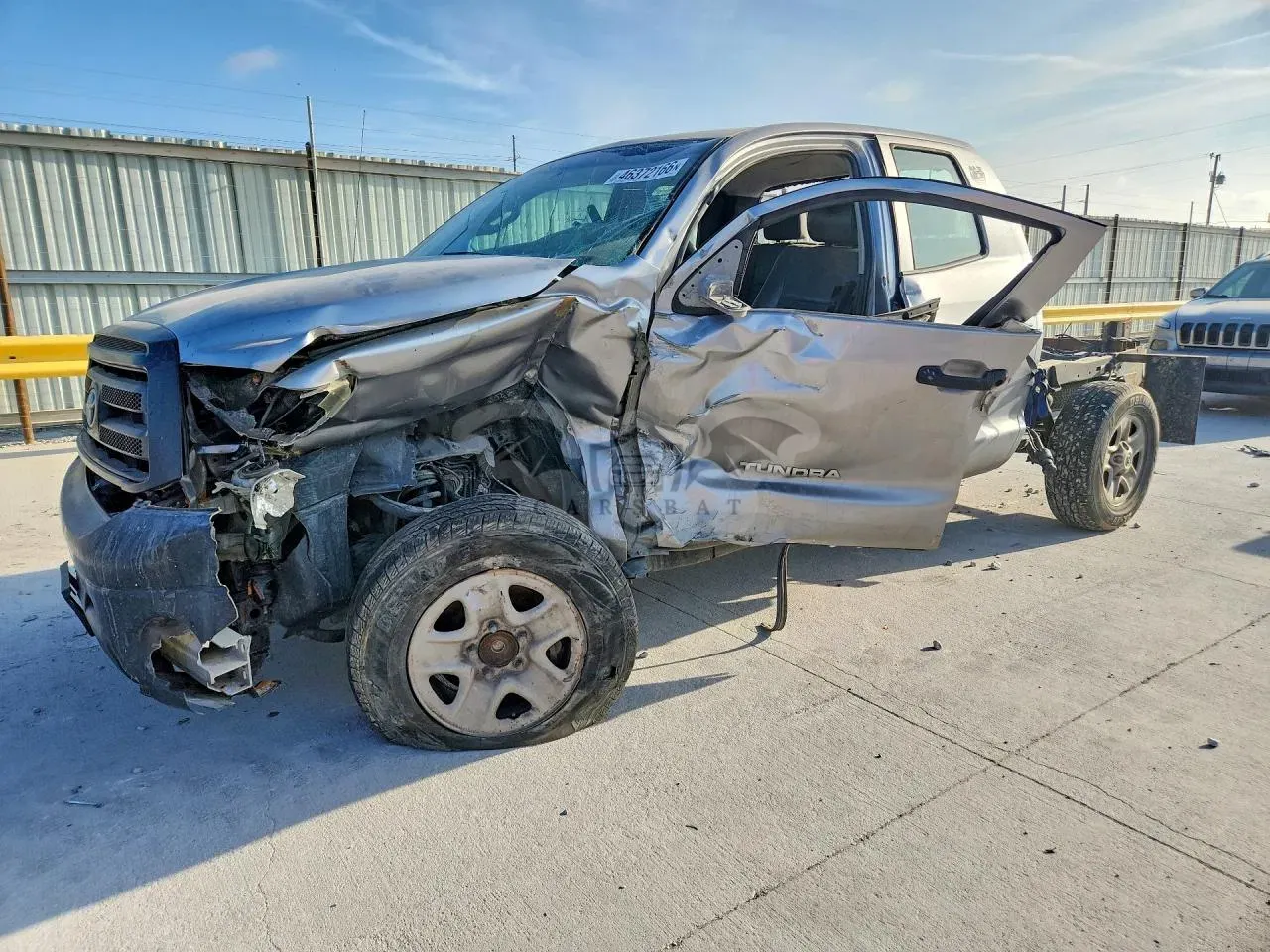 Toyota Tundra 4.6L 8 2013