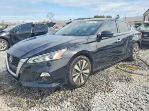 Nissan Altima 2.5L 4 2019