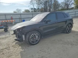 Porsche Cayenne 4.0L 8 2021