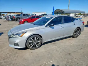 Nissan Altima 2.5L 4 2020