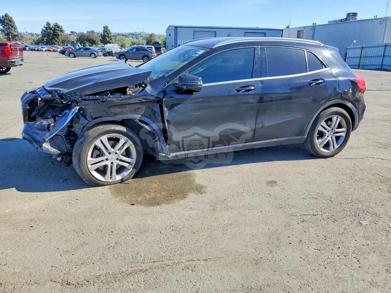 Mercedes-Benz GLA 2.0L 4 2015