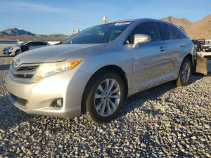 Toyota Venza 2.7L 4 2013
