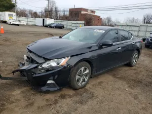 Nissan Altima 2.5L 4 2019
