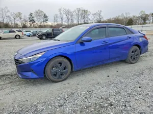 Hyundai Elantra 2.0L 4 2023