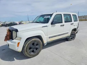 Jeep Liberty 3.7L 6 2012