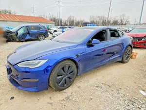 Tesla Model S 2022