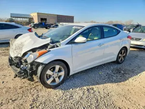 Hyundai Elantra 1.8L 4 2013